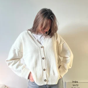 Le cardigan en laine blanc - tricot doux et chaud made in Portugal