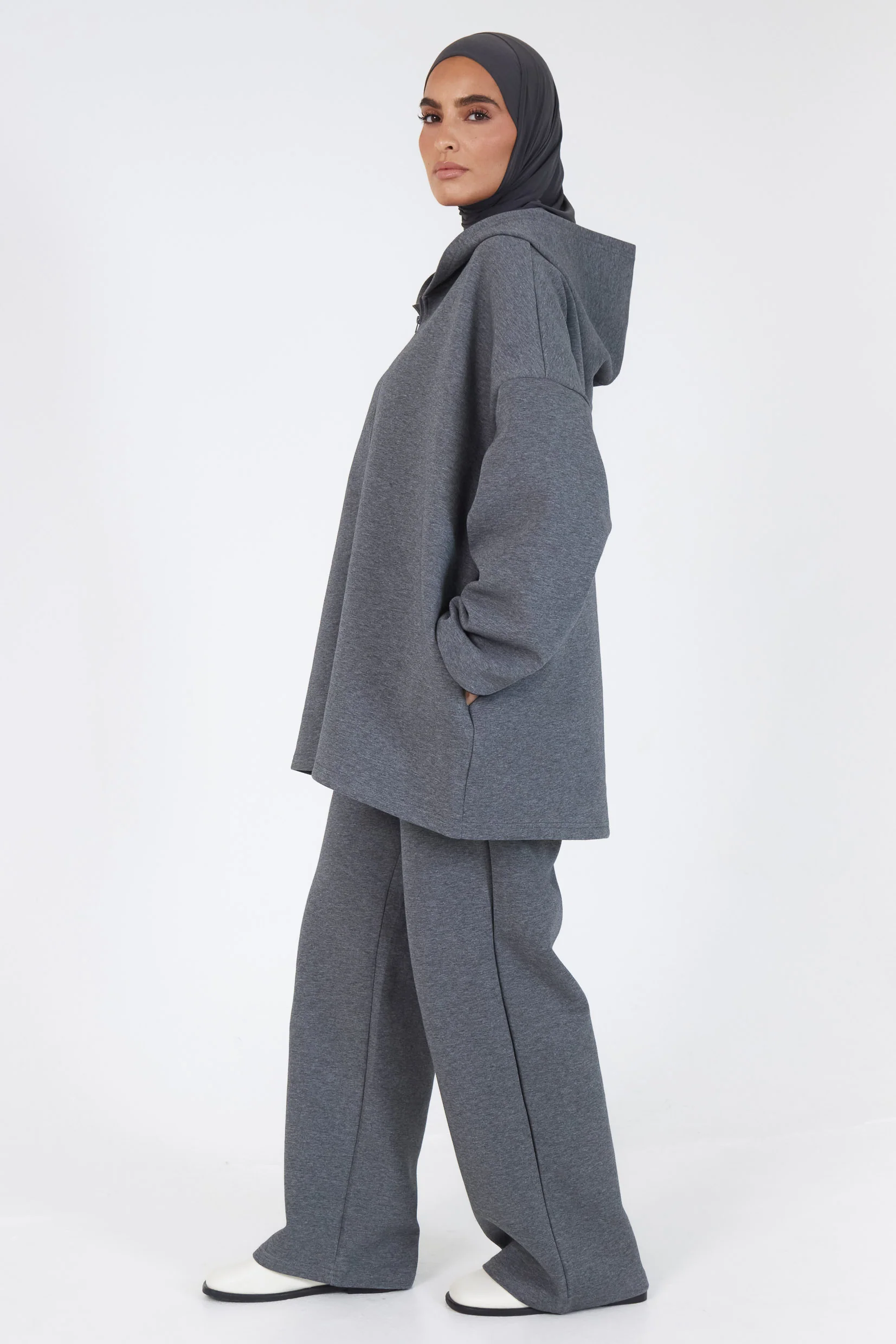 La Veste Comfy Gris Foncé – Image 4